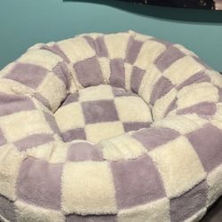 Cat Bed Purple Checkerboard 