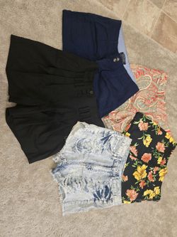 New Junior/women's Shorts