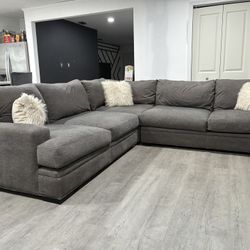CINDY CRAWFORD PLUSH GRAY 3PC PALM SPRINGS SECTIONAL SET…$799 OBO…ALL OFFERS WELCOME!!! 