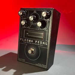 Gamechanger Audio Plasma Pedal Distortion Unit