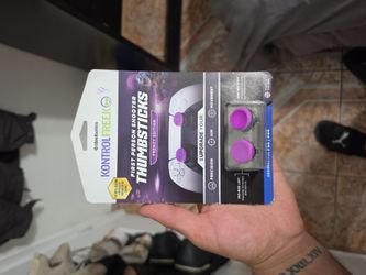 PS5 KontrolFreek