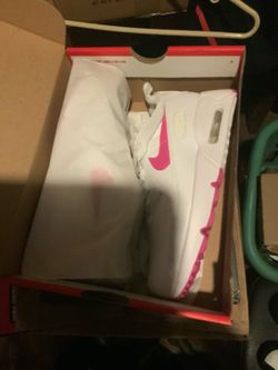 Nike shoes girls