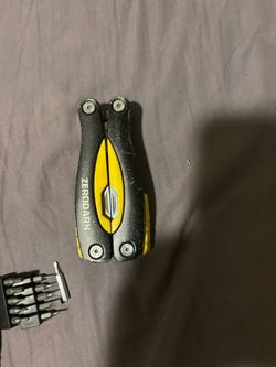 plier
