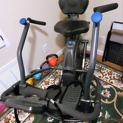 Teeter FreeStep LT3 Recumbent Cross Trainer