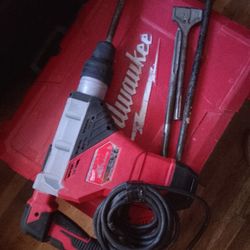 Milwaukee SDS concrete rotary Hammer 