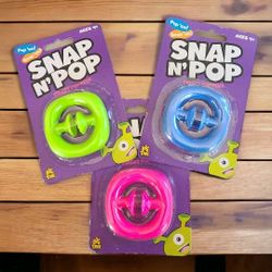 Set of 3 snap n pop toys 