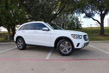 2022 Mercedes-Benz GLC 300