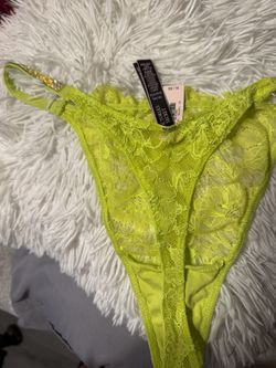 Victoria Secret Thong XL