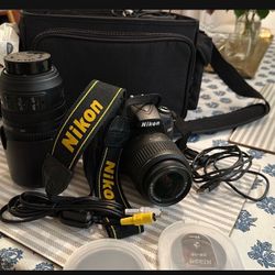 Nikon D 90 And Extra Telephoto Lenses