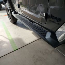 OEM Jeep Wrangler JL OEM Running Boards 