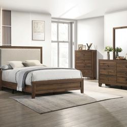 4 Pc Queen Bedroom Set…Financing available Text 8349 To 48078