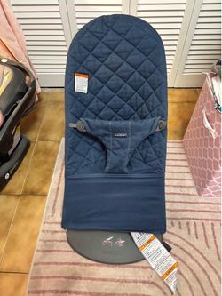BabyBjörn Bouncer Balance Soft – Excellent Condition – Navy – Clean & Ready to Use