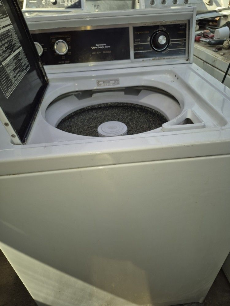 Kenmore Washer Super Capacity And Heavy Duty Works Good