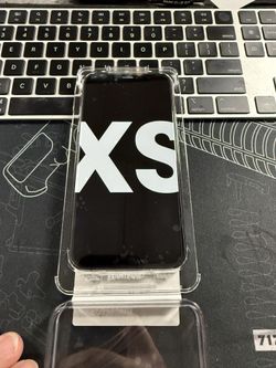 64 GB iPhone XS, Verizon, AT&T, T-Mobile, unlocked 
