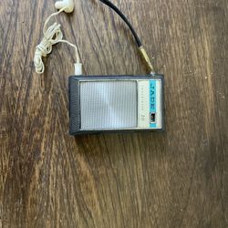 Jade Transistor 10 Radio with ear jack 