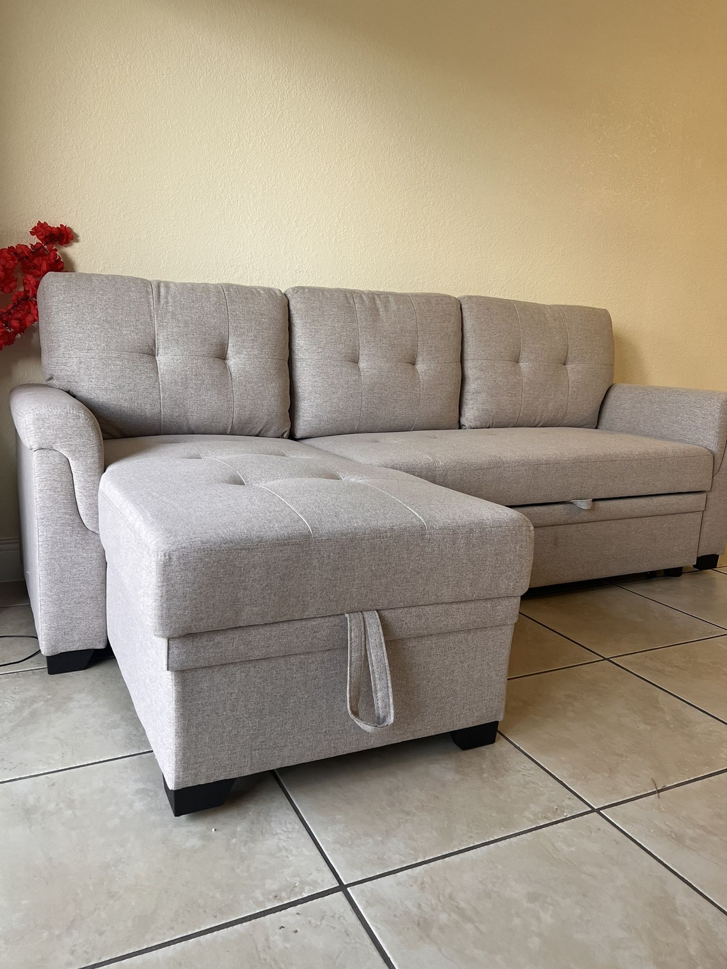 Brand New Sleeper Sectional Sofa with Storage / Sofa Cama con Almacenamiento … Delivery 🚚