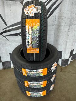 225/60r17 "Brand New" Cosmo Roadhunter Tires (60,000 mile warranty)