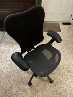 Herman Miller Mirra2 office Chair