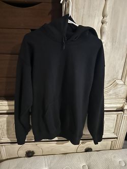 Gildan hoodie
