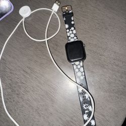 Apple watch series 5 44 mm