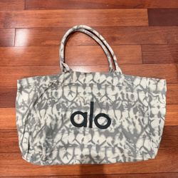 Alo Yoga Tie Dye Iconic Shopper Tote Grey