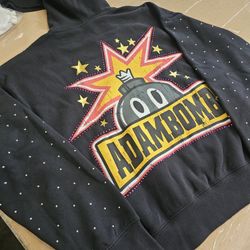 HOODY BLK ADAM BOMB