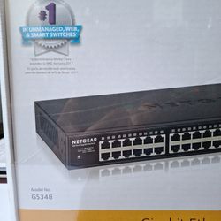 NETGEAR Commutater