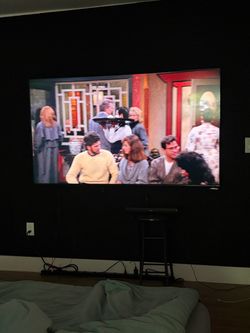 Vizio 75’ 4K Qled gaming TV-120hz