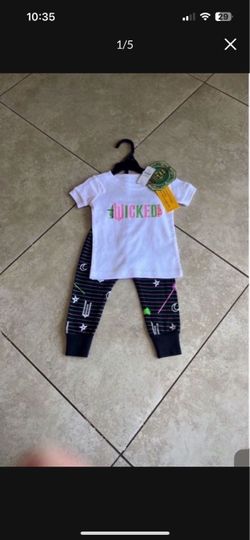 Wicked Toddler Girl’s 2 Piece Pajamas Set, Size 12-18 Months, 18-24 Months, 2t