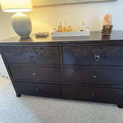 Solid Wood 6 Drawer Dresser