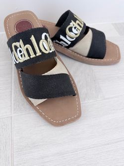 Designer’s women sandals