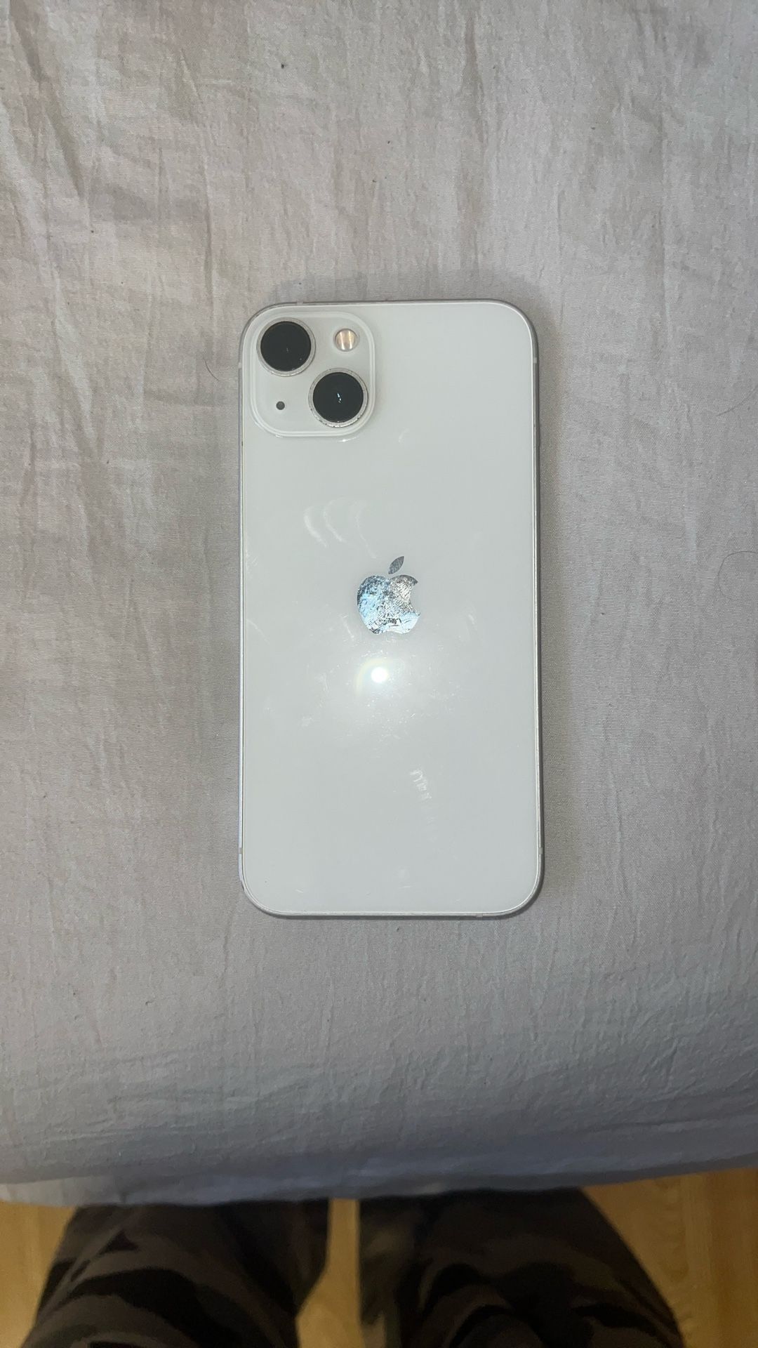 iPhone 13 &15