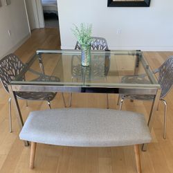 Extendable Dining table Set