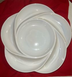 New Beautiful Serveware With Center Dipper