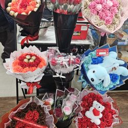 Flower Arrangements 