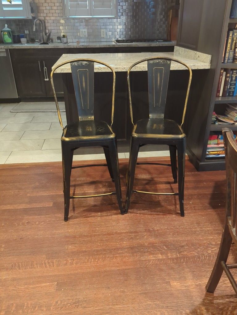 Bar & Counter Stools (6 Total)