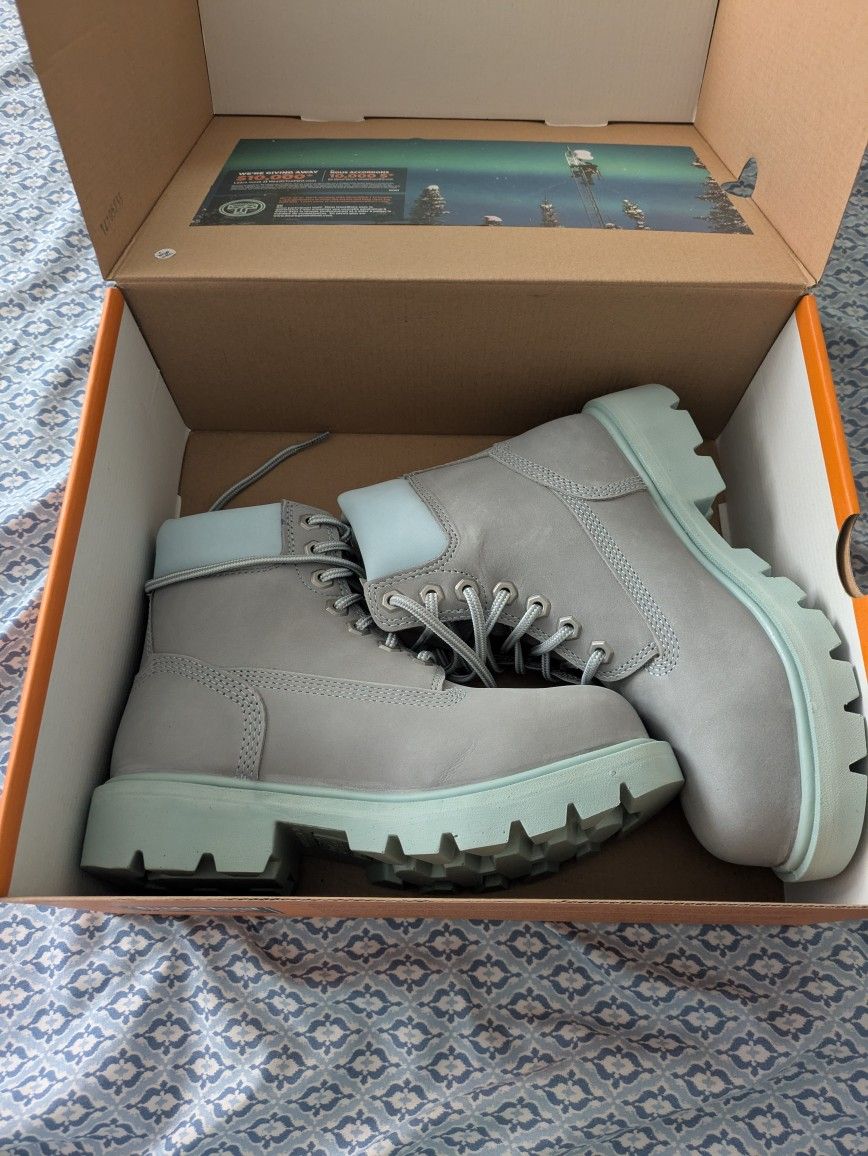 Timberland Boots Brand New