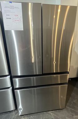 Samsung 29 cu ft 4 Door French Door Refrigerator with Beverage Center
