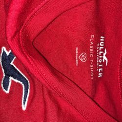 Hollister shirt