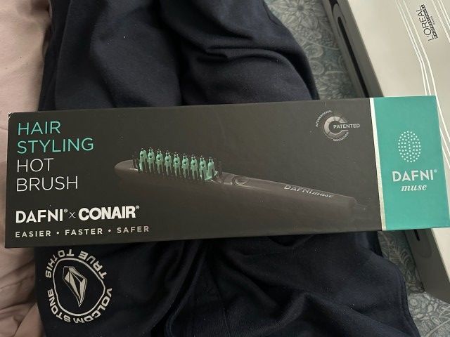 Dafni X Conair Hot Brush