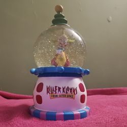 Killer Klowns From Outer Space Shorty Spinning Snowglobe