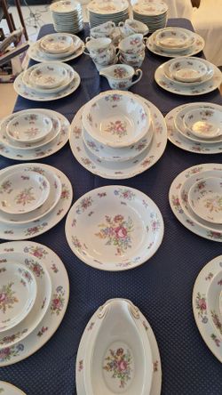 VINTAGE ROYAL SEALY HAND PAINTED CHINA MADE IN JAPAN FLORAL PATTERN 90pc. SET FULL SERVICE FOR 12! FULL COMPLETER SETS WITH PLATTERS GRAVY BOAT CREAME