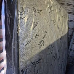 New Queen Or King Bamboo Plush Mattress With Box Springs And Delivery