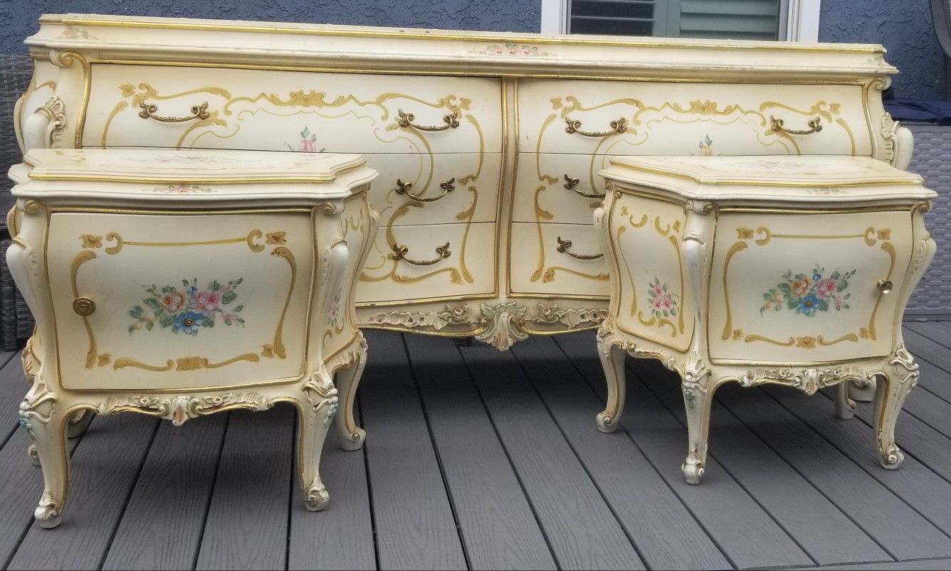 Silik Brand Furniture From Italy