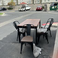 Dining Table With 4 Chairs 
