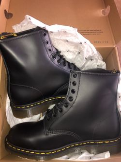 Dr Marten Boots - Size 11 (M), Size 12 (F)
