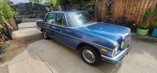 1969 Mercedes-Benz 250