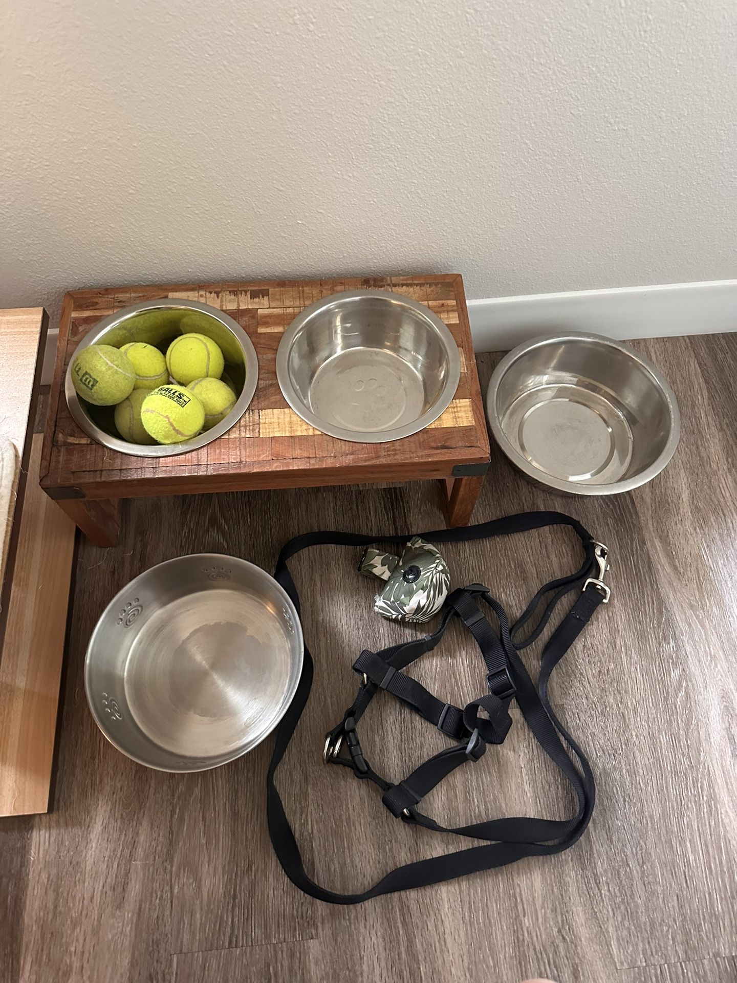 Dog Supplies
