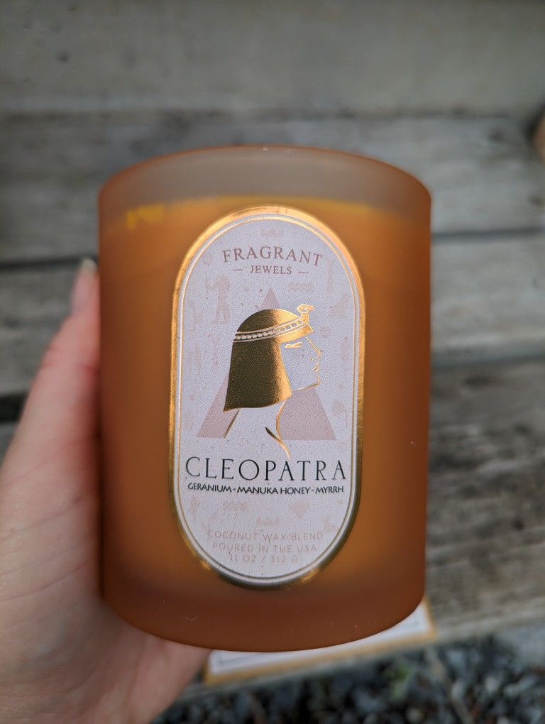Fragrant Jewels Candle..."Cleopatra"