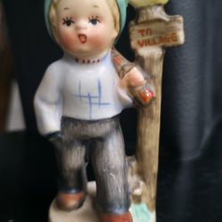 Napco "Vagabond" Figurine AH7Q13